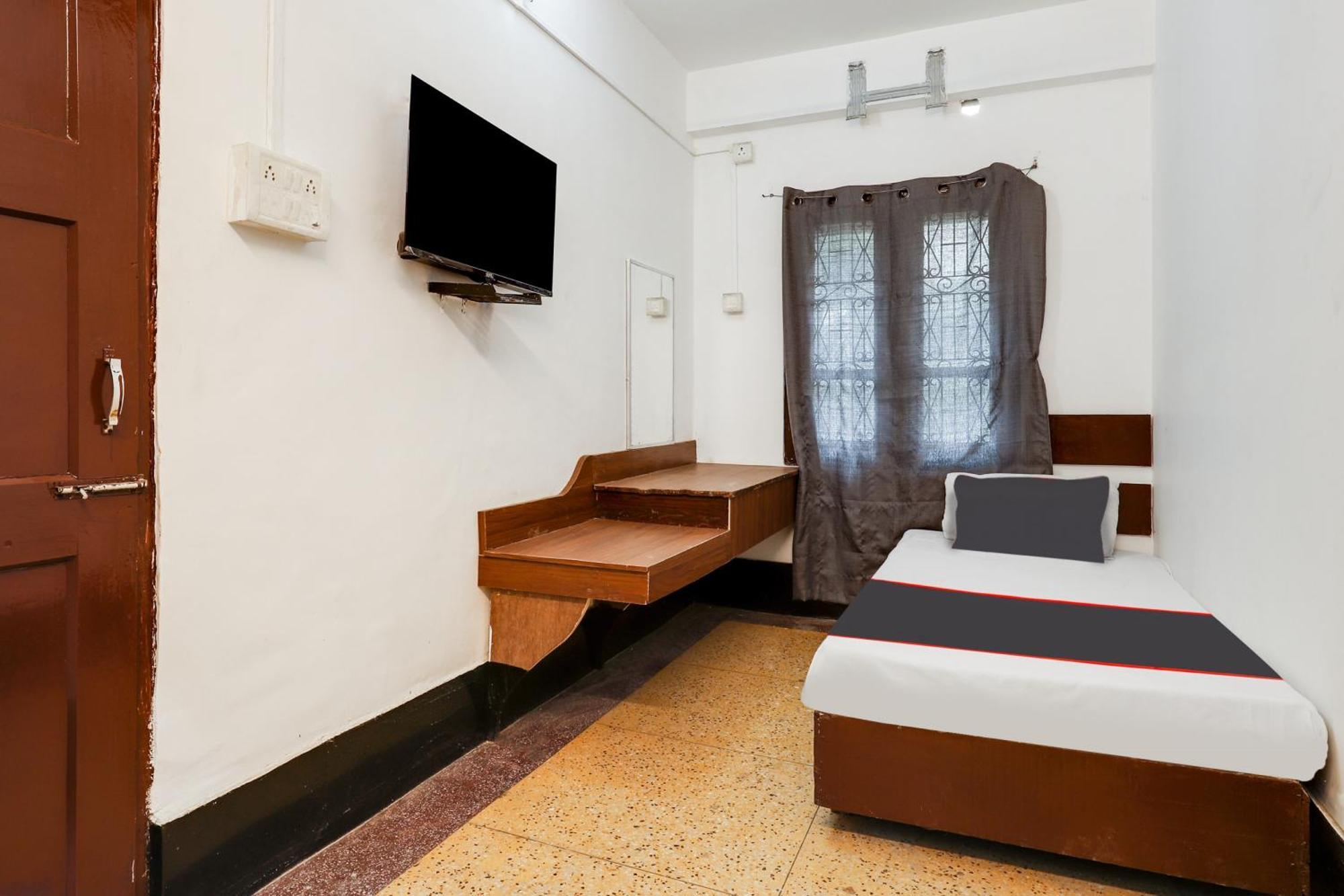 Spot On Hotel Nor' - East Guwahati Exterior foto