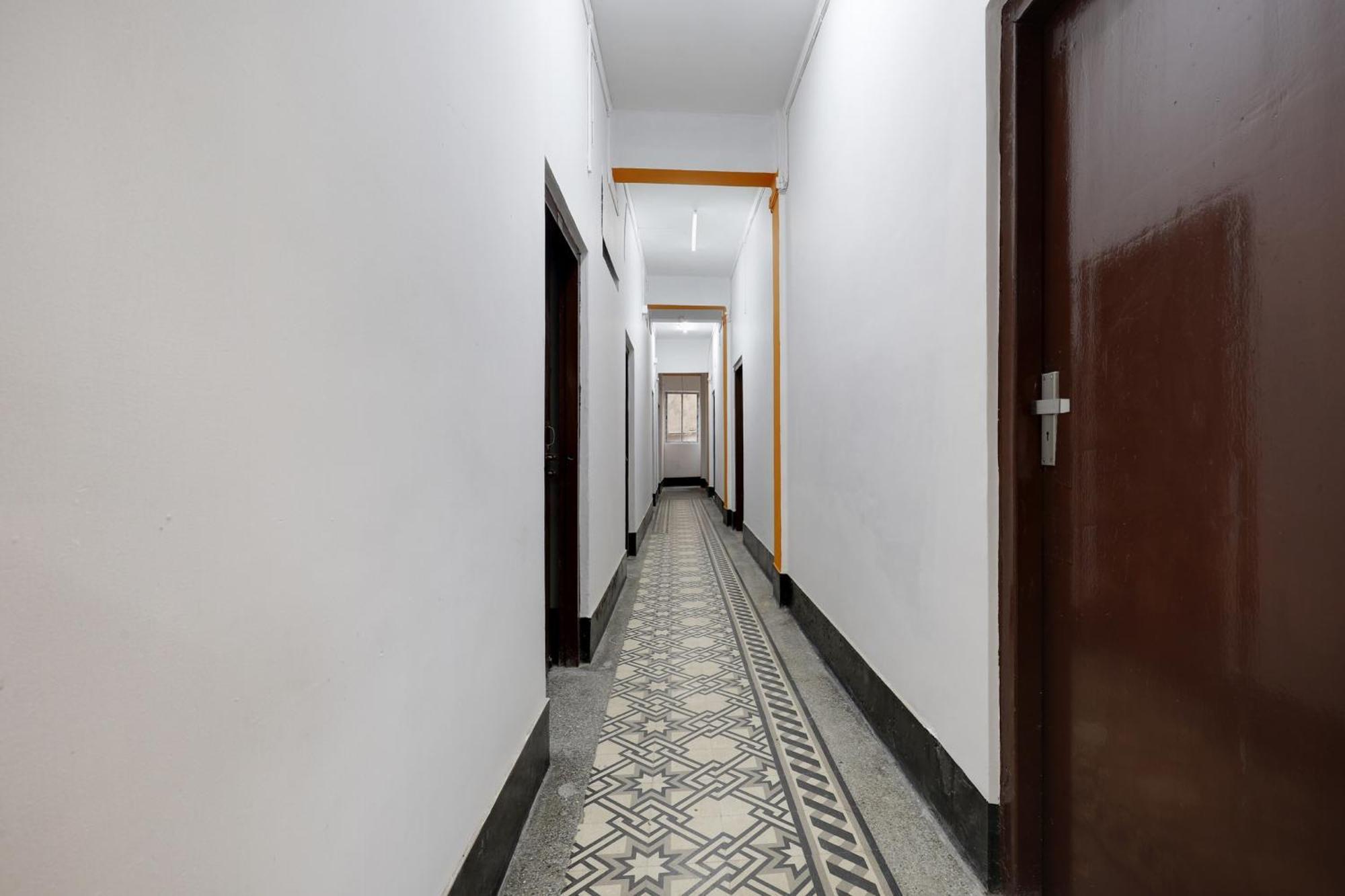 Spot On Hotel Nor' - East Guwahati Exterior foto